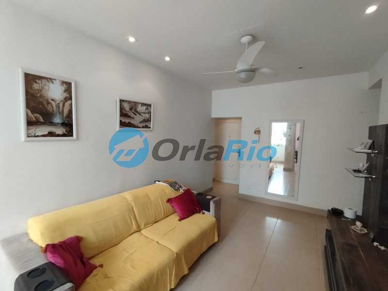 Apartamento à venda com 2 quartos, 70m² - Foto 1