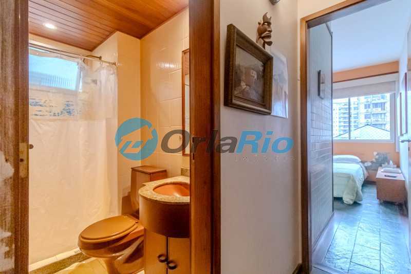 Apartamento à venda com 3 quartos, 137m² - Foto 18