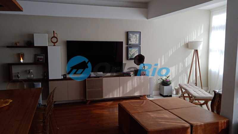 Apartamento à venda com 4 quartos, 163m² - Foto 2