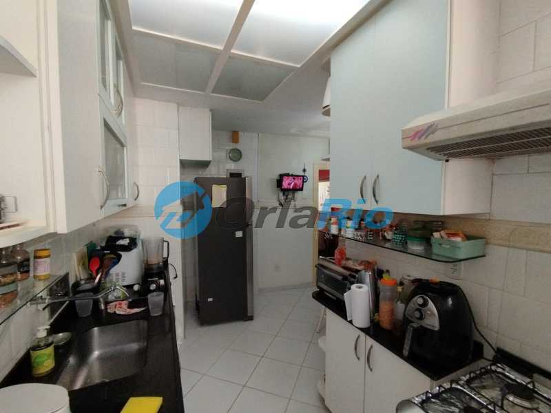 Apartamento à venda com 2 quartos, 120m² - Foto 25