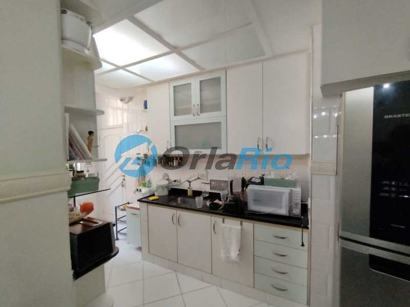 Apartamento à venda com 2 quartos, 120m² - Foto 26