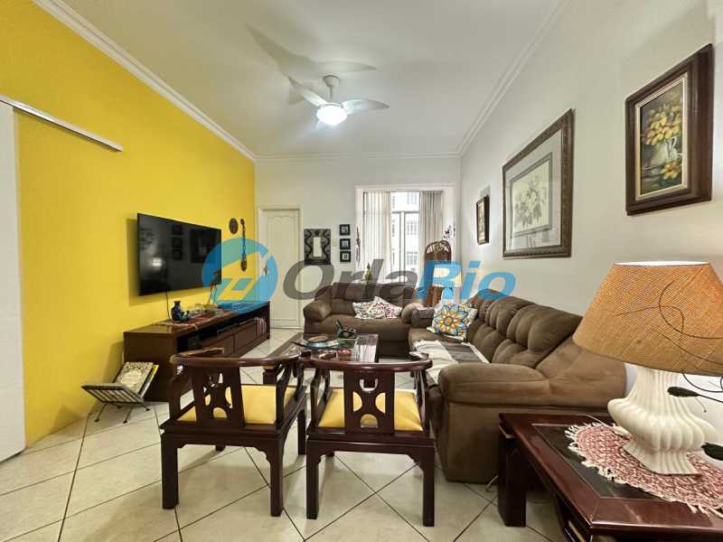 Apartamento à venda com 3 quartos, 117m² - Foto 1