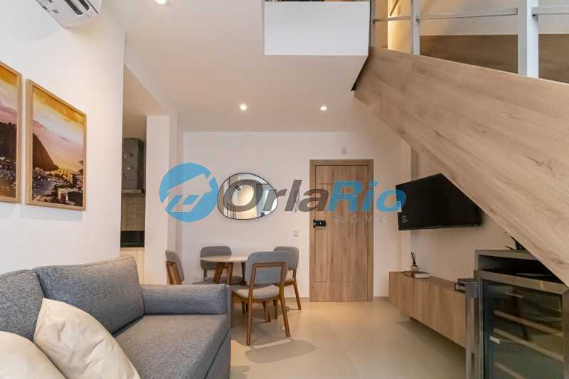 Apartamento à venda com 2 quartos, 68m² - Foto 2