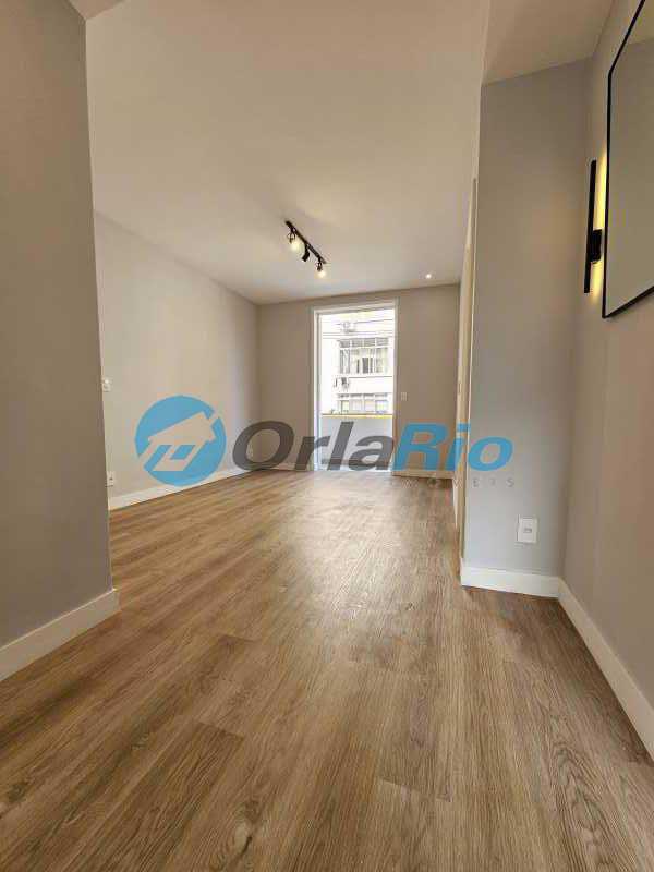 Apartamento à venda com 3 quartos, 75m² - Foto 1