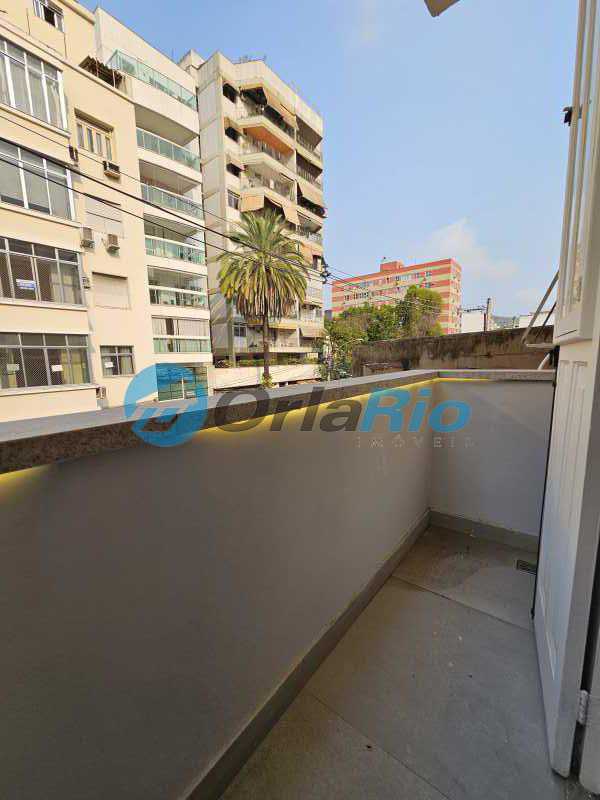 Apartamento à venda com 3 quartos, 75m² - Foto 4