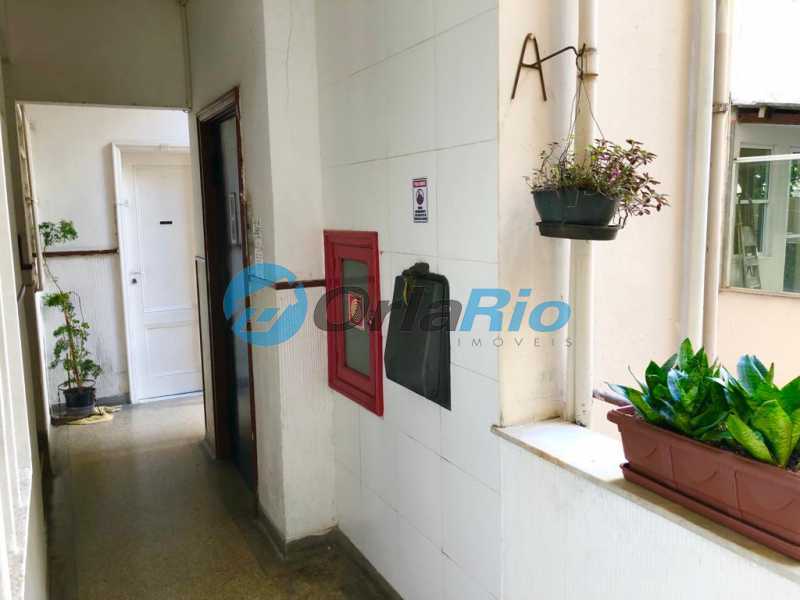 Apartamento à venda com 3 quartos, 139m² - Foto 25