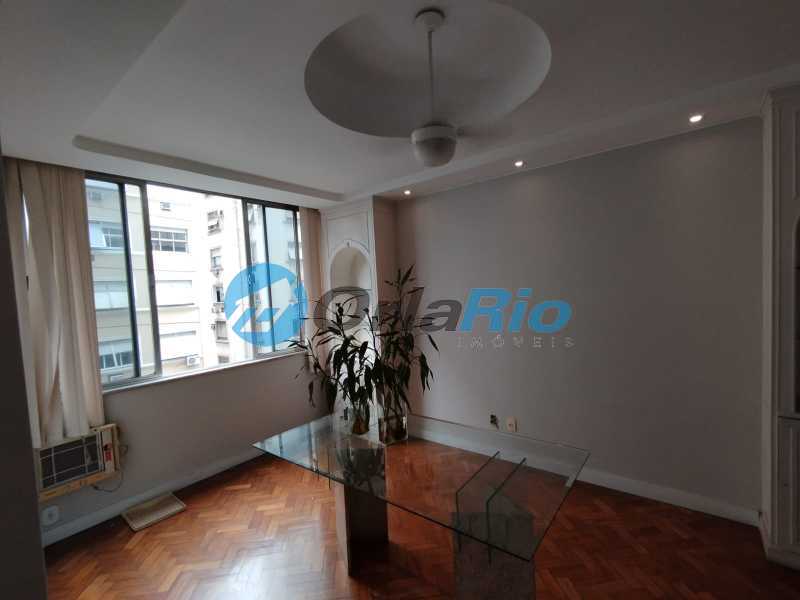 Apartamento à venda com 3 quartos, 170m² - Foto 7