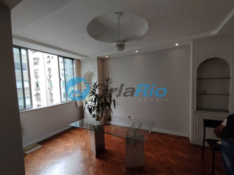 Apartamento à venda com 3 quartos, 170m² - Foto 9