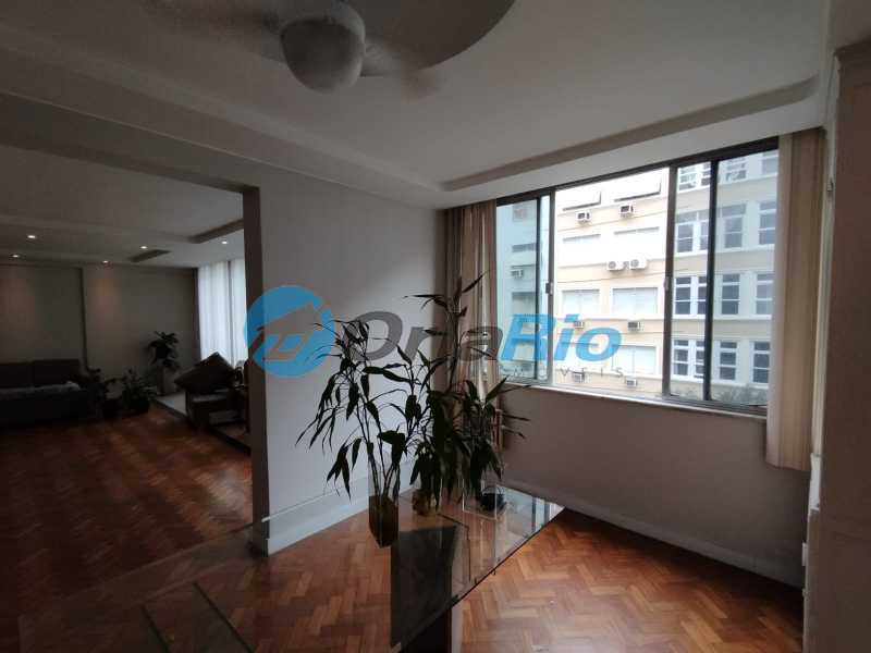 Apartamento à venda com 3 quartos, 170m² - Foto 6