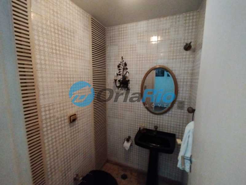 Apartamento à venda com 4 quartos, 191m² - Foto 10