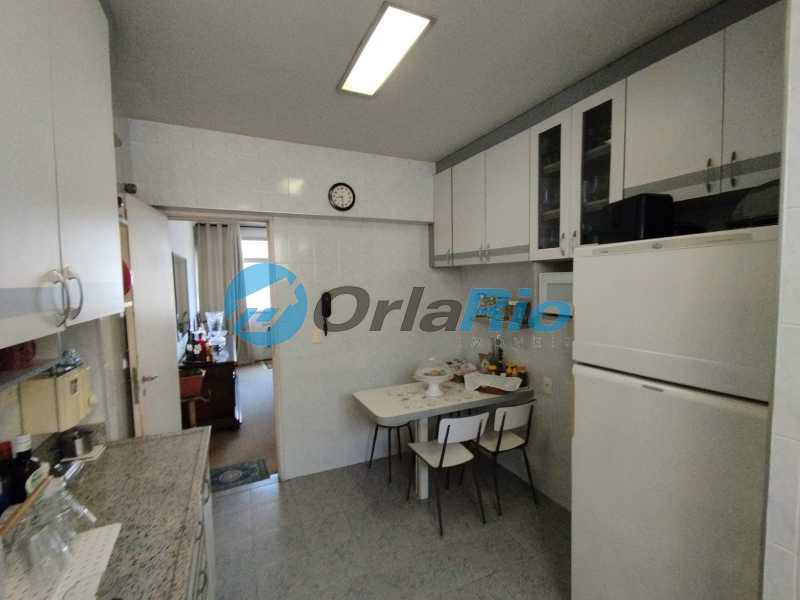 Apartamento à venda com 4 quartos, 191m² - Foto 27