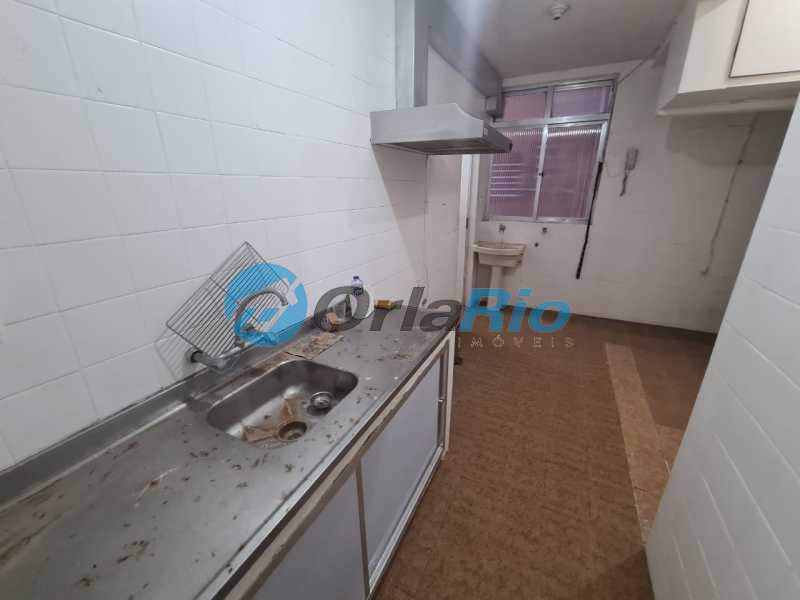 Apartamento à venda com 2 quartos, 67m² - Foto 18