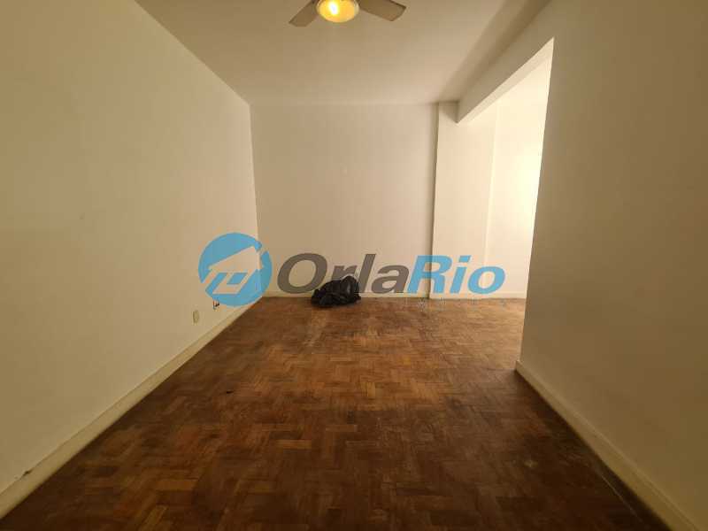 Apartamento à venda com 2 quartos, 67m² - Foto 3