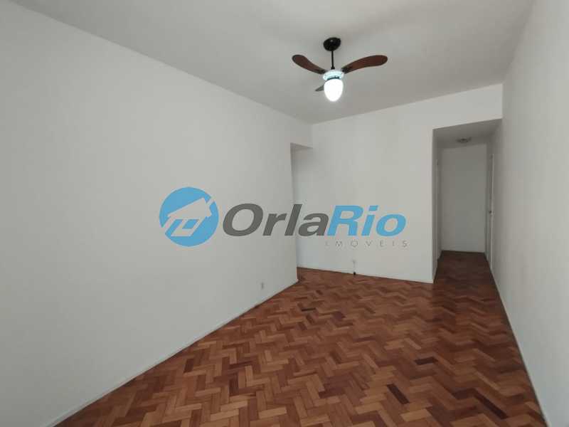 Apartamento à venda com 2 quartos, 68m² - Foto 2