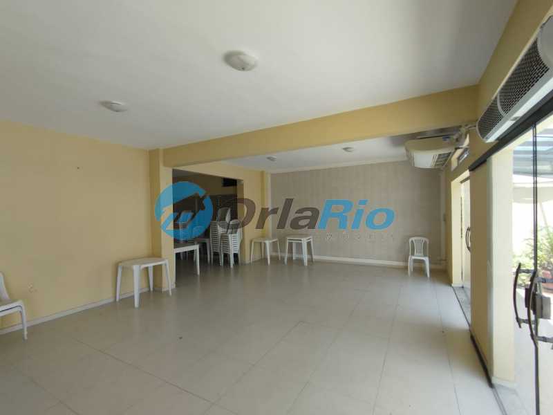 Apartamento à venda com 2 quartos, 68m² - Foto 23