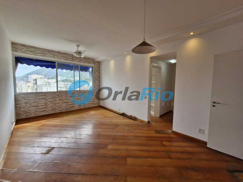 Apartamento à venda com 2 quartos, 77m² - Foto 2