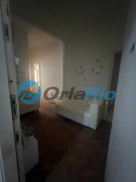 Apartamento à venda com 2 quartos, 67m² - Foto 3