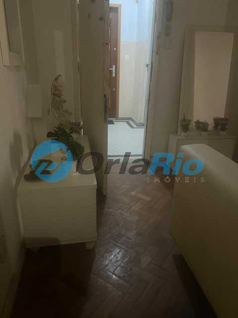 Apartamento à venda com 2 quartos, 67m² - Foto 4