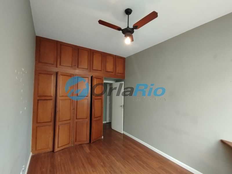 Apartamento à venda com 3 quartos, 136m² - Foto 13