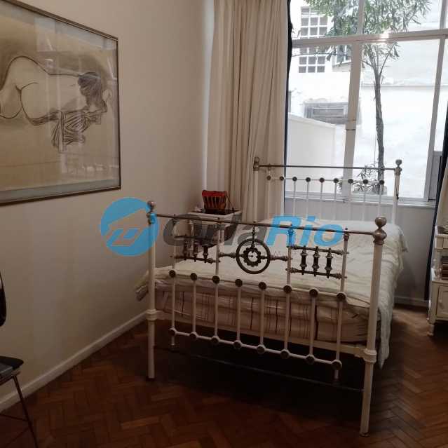 Apartamento à venda com 3 quartos, 195m² - Foto 18