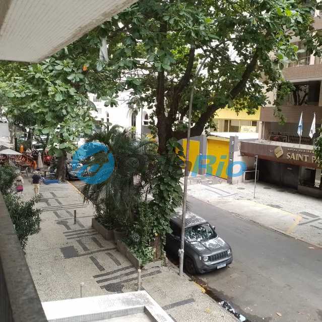 Apartamento à venda com 3 quartos, 195m² - Foto 5