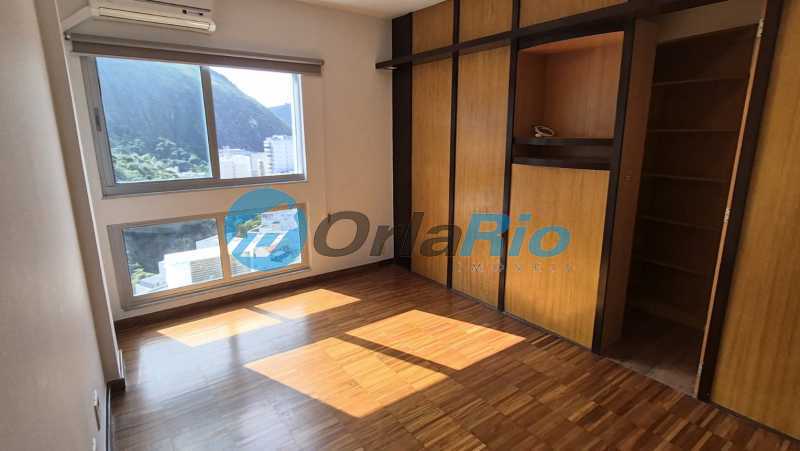 Apartamento à venda com 2 quartos, 92m² - Foto 15