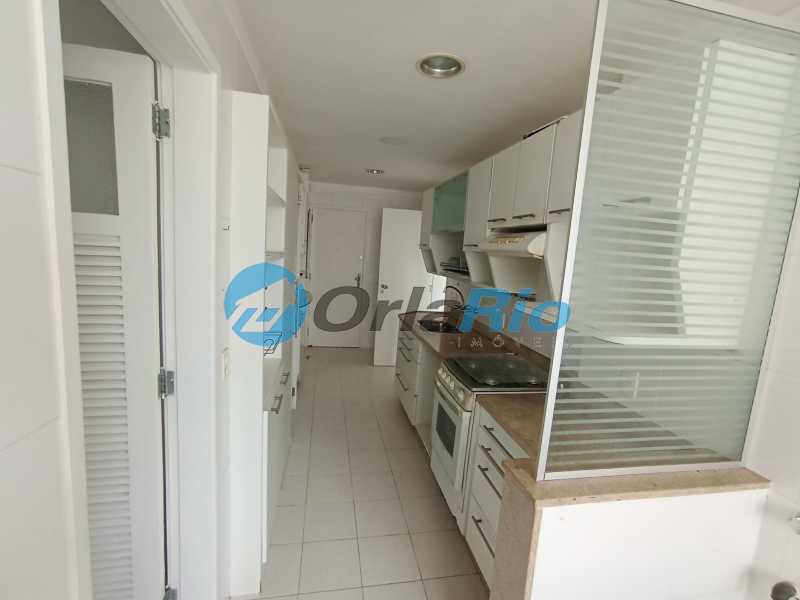 Apartamento à venda com 3 quartos, 95m² - Foto 18