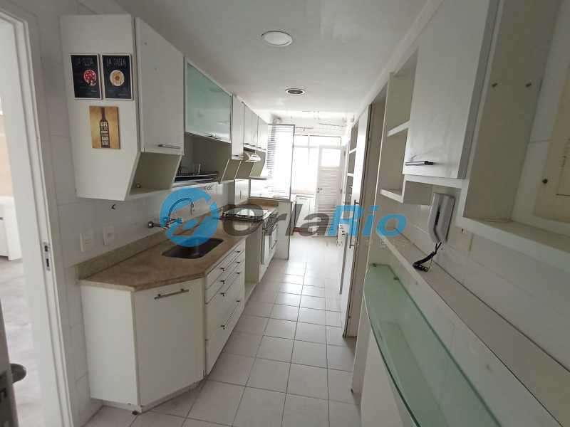 Apartamento à venda com 3 quartos, 95m² - Foto 20