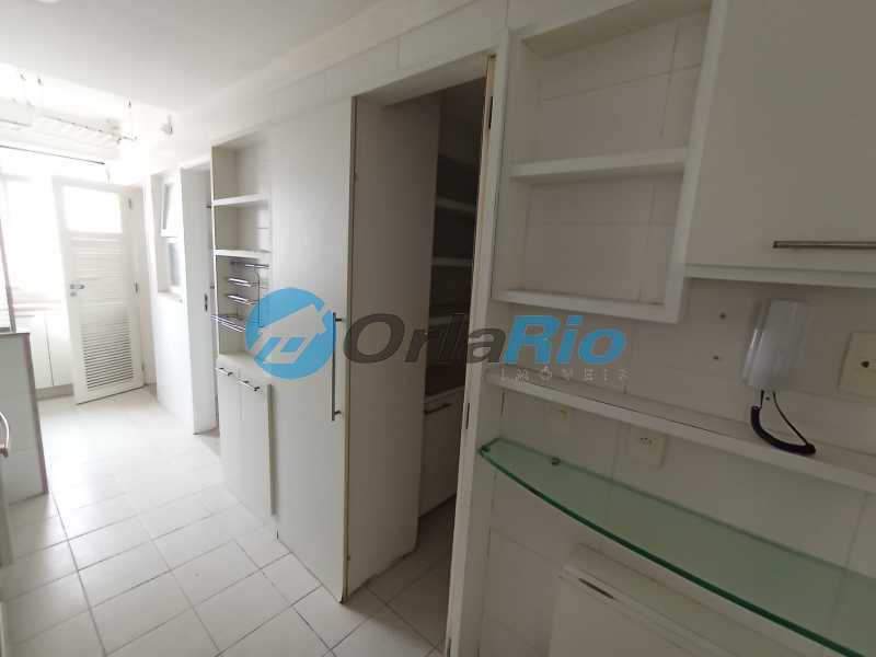 Apartamento à venda com 3 quartos, 95m² - Foto 21