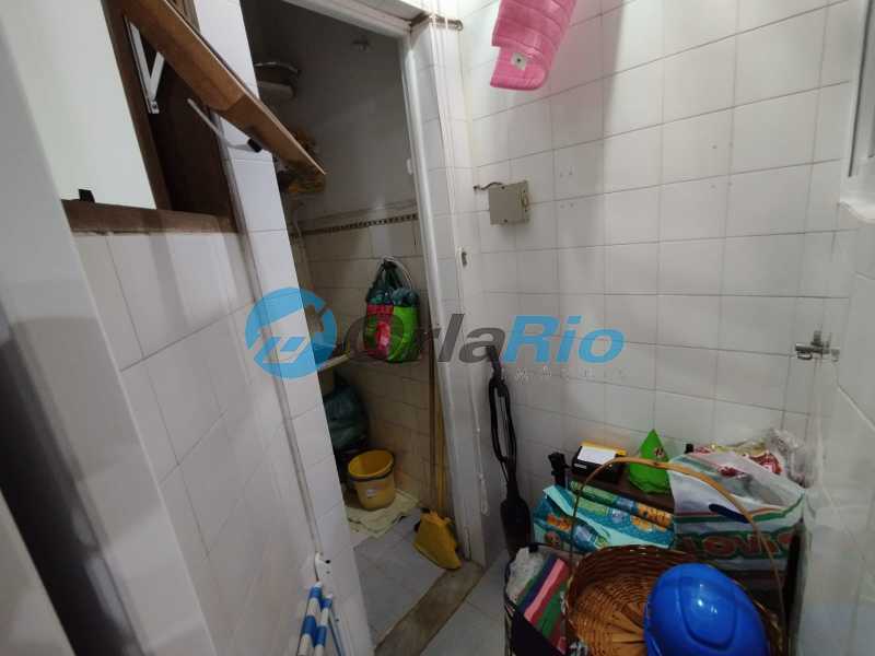 Apartamento à venda com 1 quarto, 45m² - Foto 18