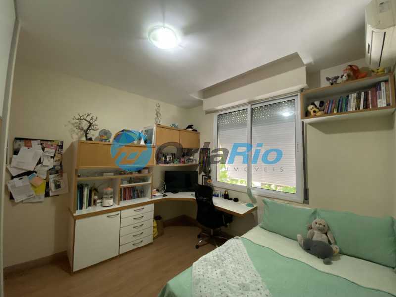 Apartamento à venda com 4 quartos, 188m² - Foto 16