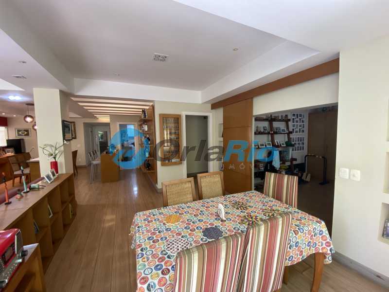 Apartamento à venda com 4 quartos, 188m² - Foto 7