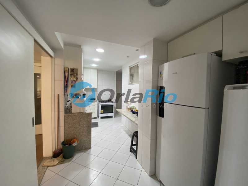 Apartamento à venda com 4 quartos, 188m² - Foto 21