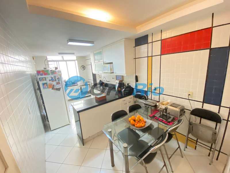 Apartamento à venda com 4 quartos, 126m² - Foto 19