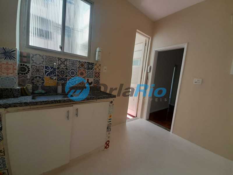 Apartamento para alugar com 2 quartos, 75m² - Foto 14