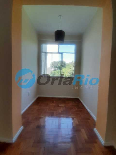 Apartamento para alugar com 2 quartos, 75m² - Foto 3