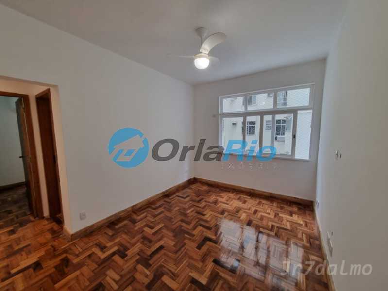 Apartamento à venda com 2 quartos, 65m² - Foto 2