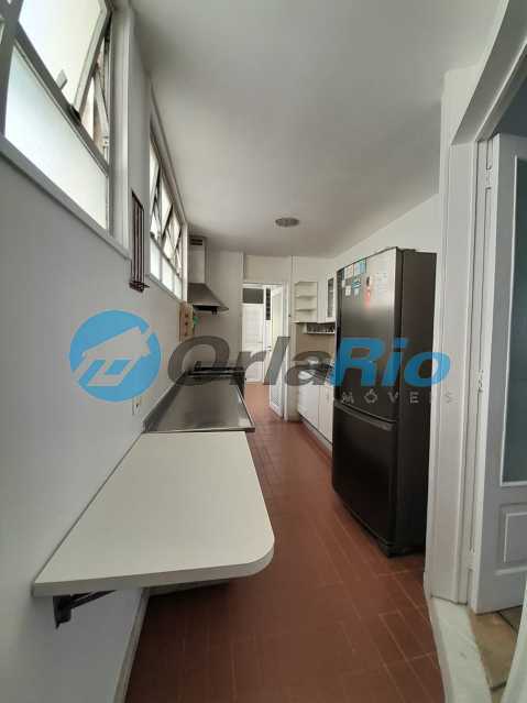 Apartamento para alugar com 3 quartos, 130m² - Foto 23