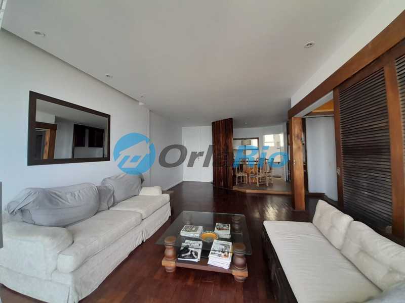 Apartamento para alugar com 3 quartos, 130m² - Foto 3