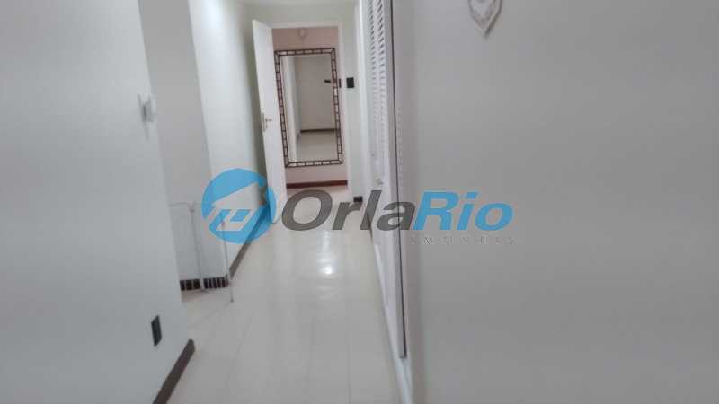 Apartamento à venda com 3 quartos, 135m² - Foto 9