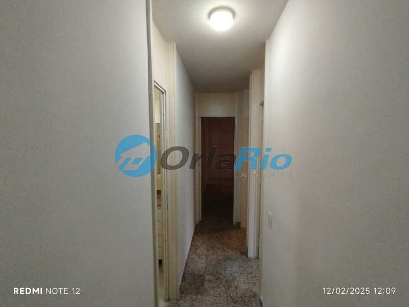 Apartamento à venda com 3 quartos, 100m² - Foto 8