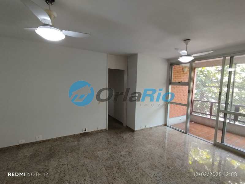 Apartamento à venda com 3 quartos, 100m² - Foto 4