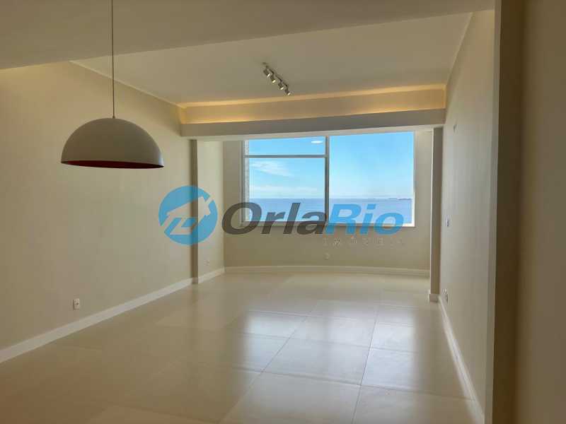 Apartamento à venda com 3 quartos, 150m² - Foto 2