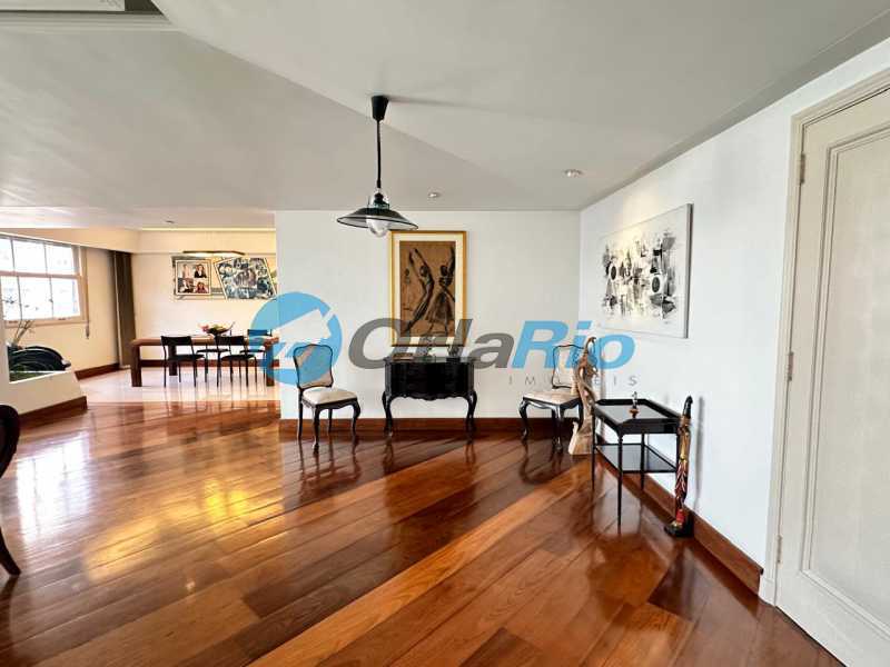 Apartamento à venda com 3 quartos, 257m² - Foto 10