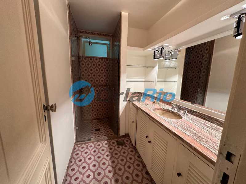 Apartamento à venda com 3 quartos, 257m² - Foto 20