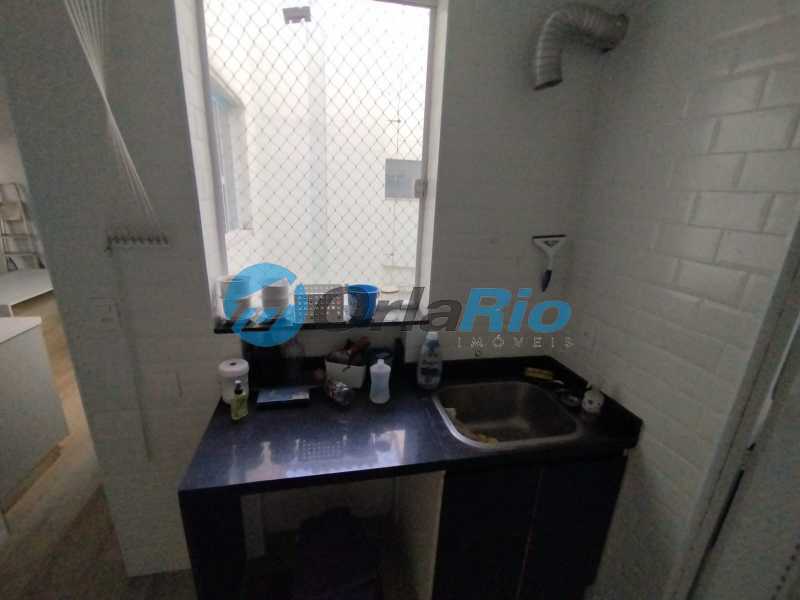 Apartamento à venda com 4 quartos, 148m² - Foto 27
