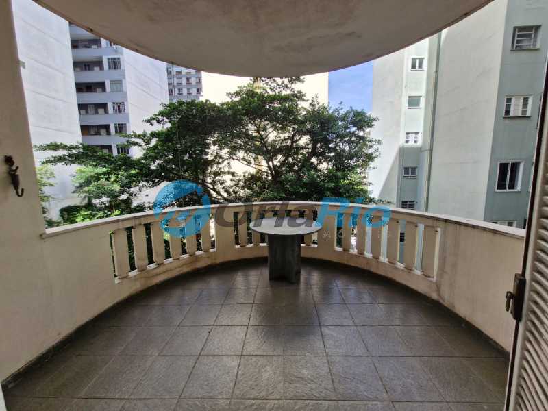 Apartamento à venda com 3 quartos, 134m² - Foto 30