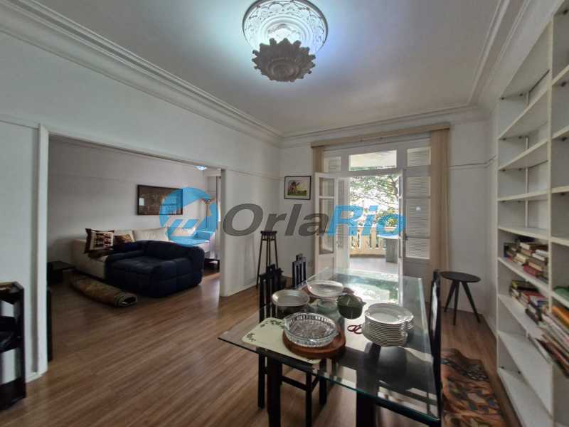 Apartamento à venda com 3 quartos, 134m² - Foto 10