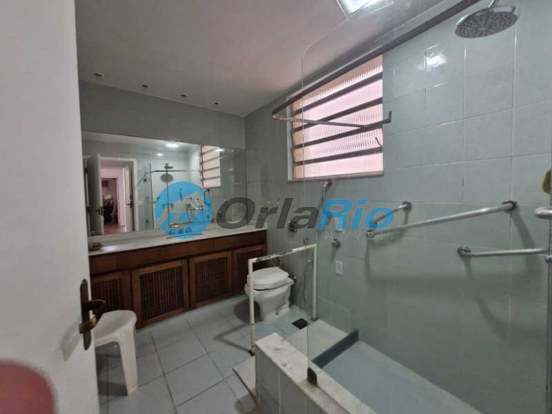 Apartamento à venda com 3 quartos, 134m² - Foto 16