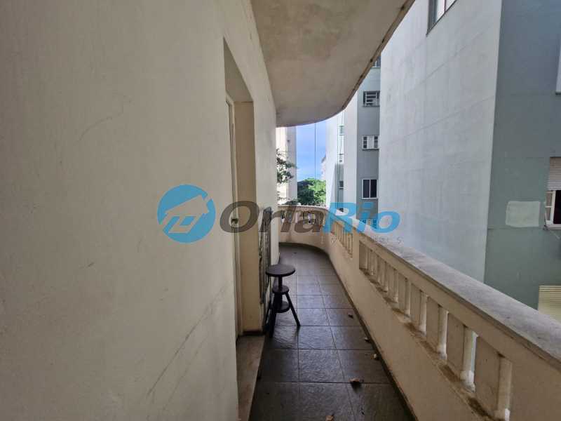 Apartamento à venda com 3 quartos, 134m² - Foto 19